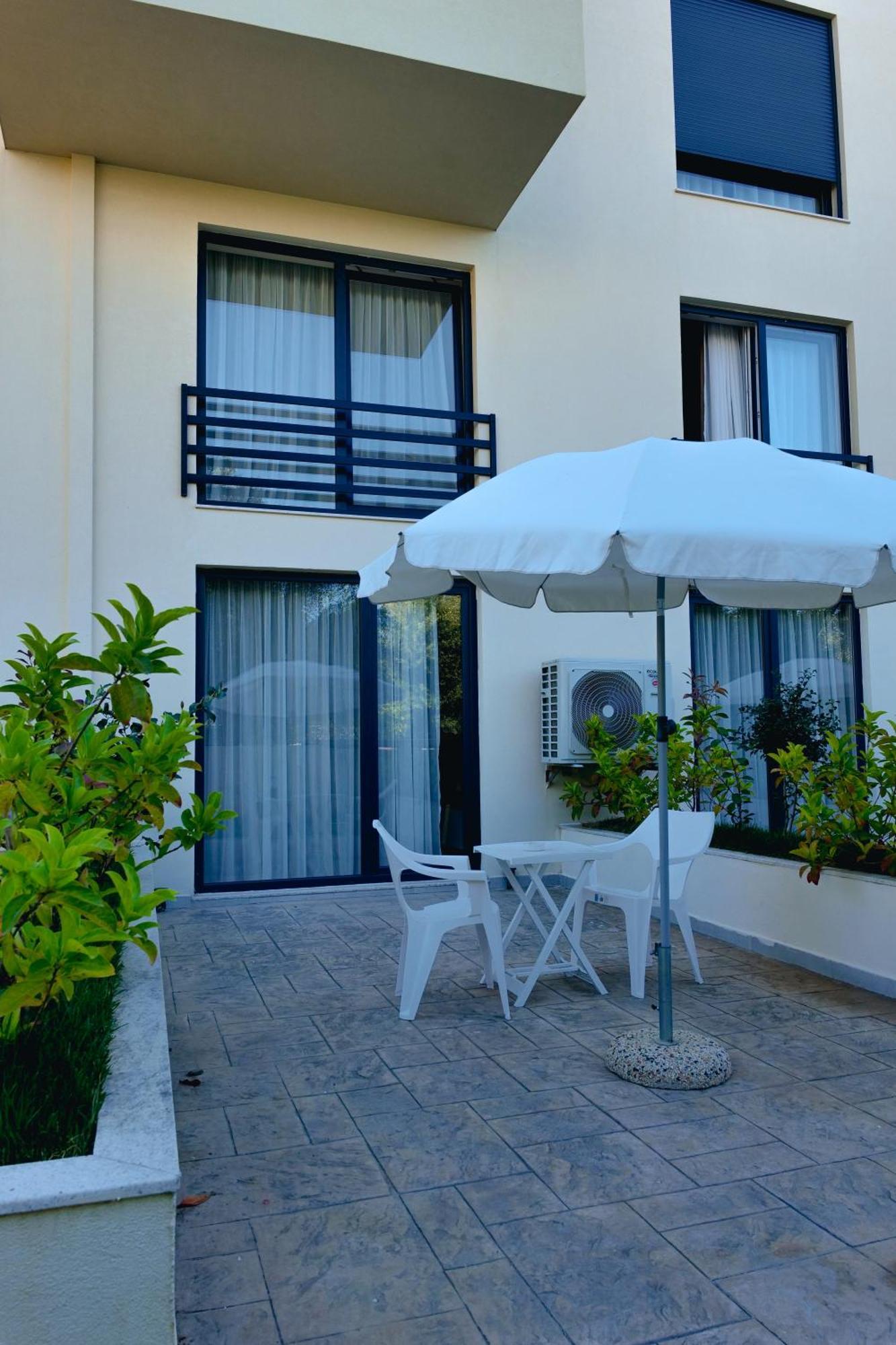 הימארה The Blue Wave Hotel מראה חיצוני תמונה