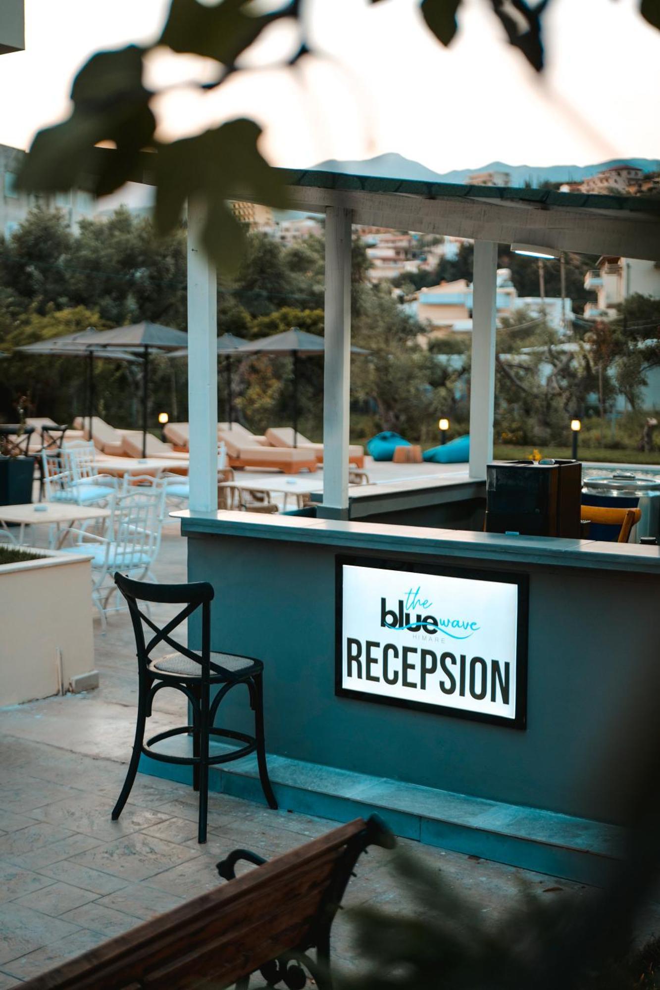 הימארה The Blue Wave Hotel מראה חיצוני תמונה